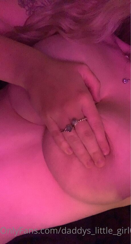 Daddys Little Girl0 xxx star images