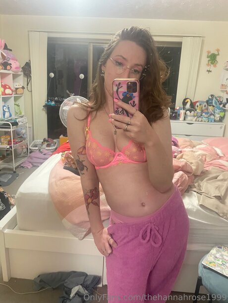 Thehannahrose1999 pornstar pics