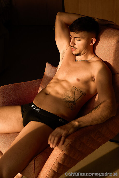 Asolano18 hd model pic