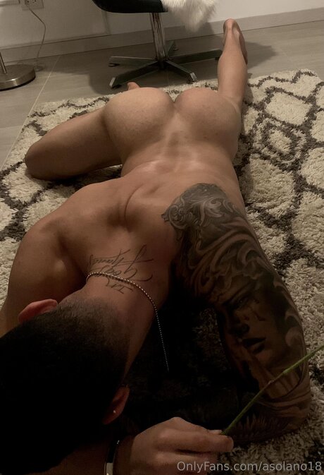 Asolano18 star sexy pic