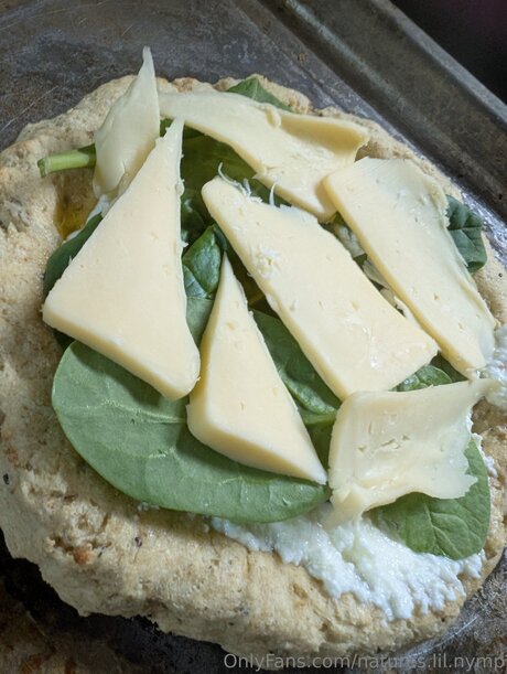 Natures Lil Nymp sexy actress picture