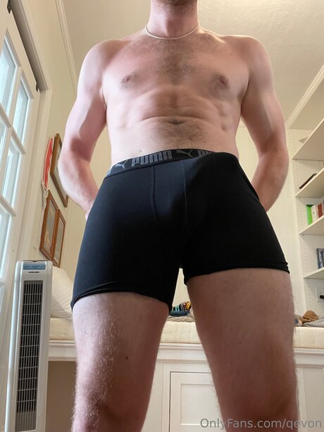 Qevon sex actress image