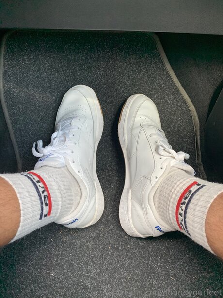 Foundyourfeet sex star pictures