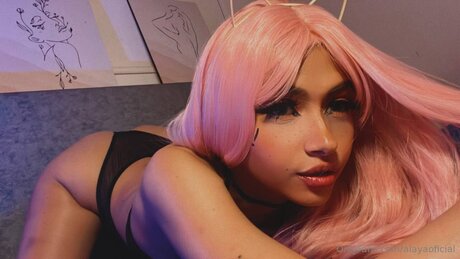 Alayaoficial model sexy archive