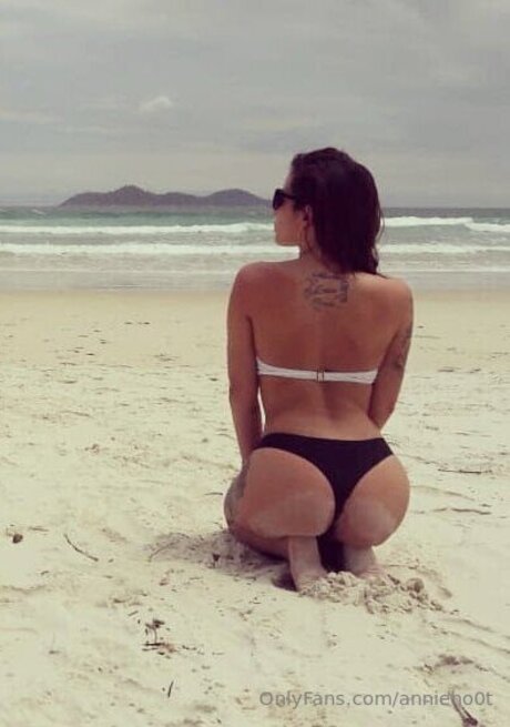 Annieho0t hot pornstar pics