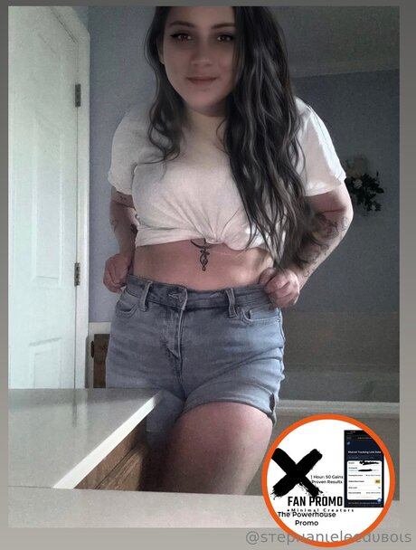 Stephanieleedubois nude pornstar img