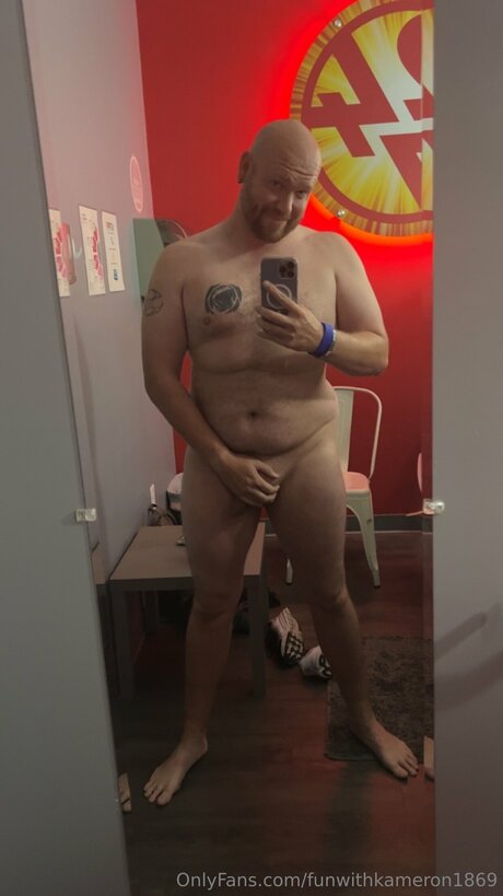 Funwithkameron1869 star naked photo