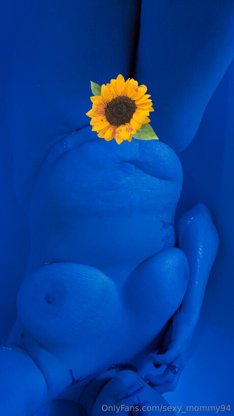 Sexy Mommy94 sex pornstar img