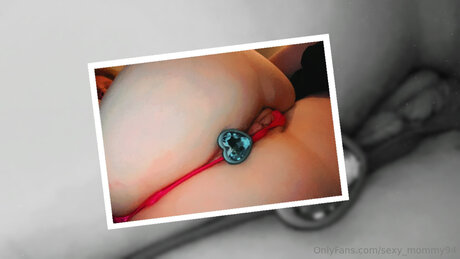 Sexy Mommy94 star top pics