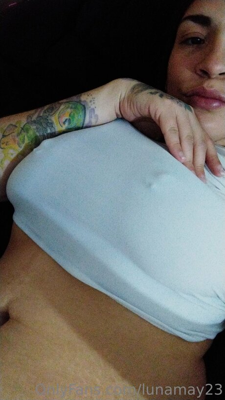Lunamay23 star erotic photos