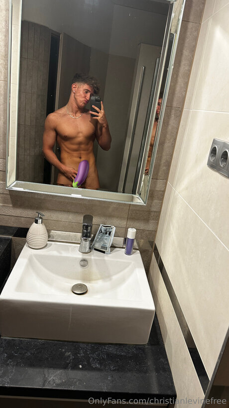 Christianlevine Straight pornstar adult pictures