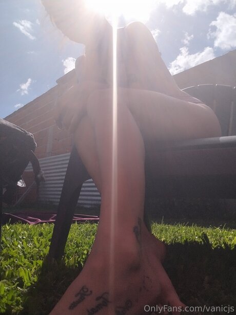 Vanicjs nudes star pics