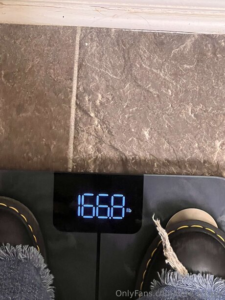 Here P1ggy sex model galleries