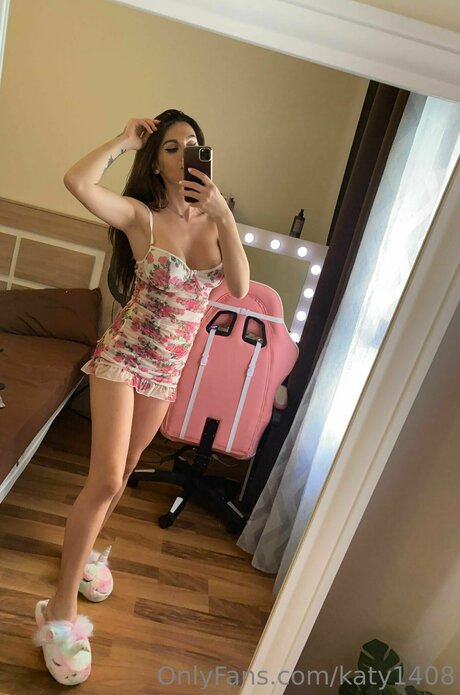 Katy1408 model porn pictures