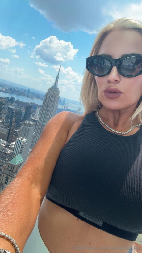 Ashamae4u perfect model picture