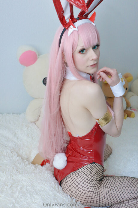 Angelhaloheart erotic model image