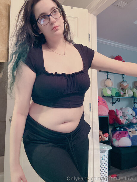 Kittenbelluwu pornstar naked pics