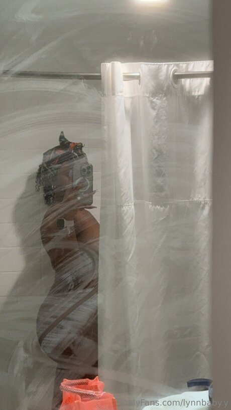 Lynnbaby Y hot model pic