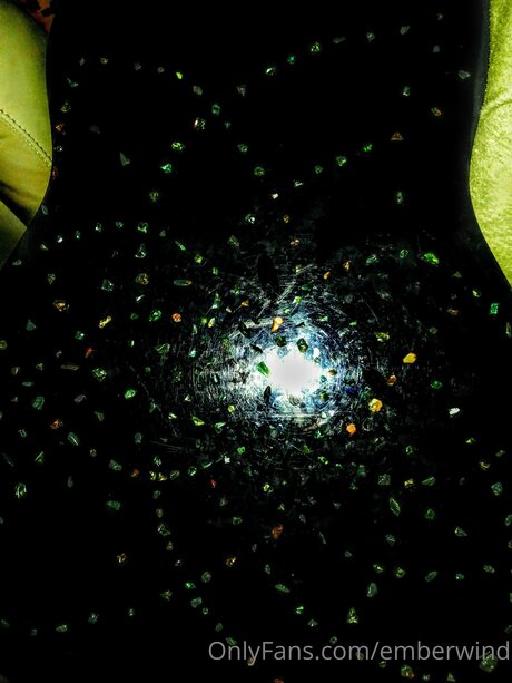 Emberwind sexy pornstar img