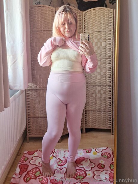 Charlottebunnybun nudes model images