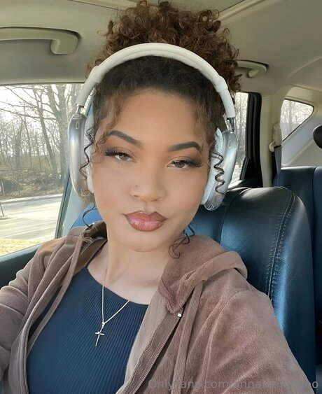 Annabellebooo hd model photos