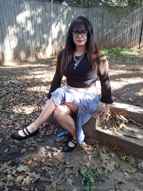 Hotstepmomcasey star hot photo