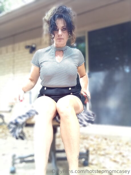 Hotstepmomcasey model naked images