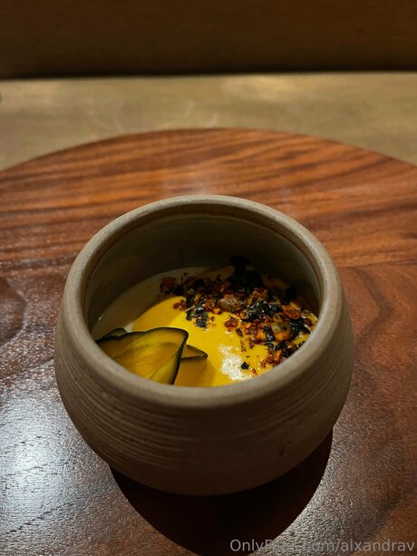 flat onlyfans pornos archive