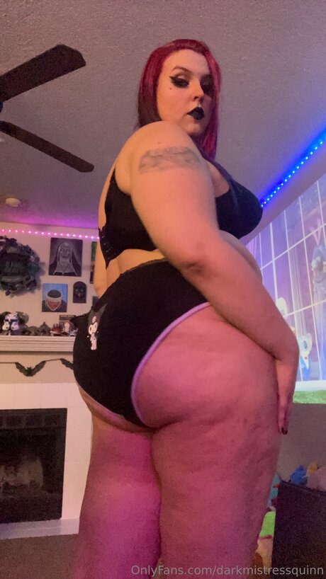 Darkmistressquinn nudes actress photo