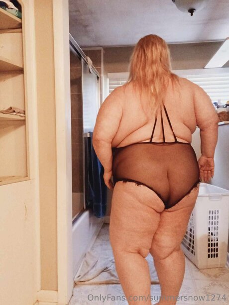 Summersnow1274 nude pornstar pic