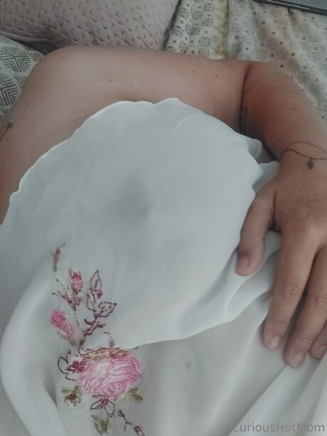 U27739437 xxx pornstar image