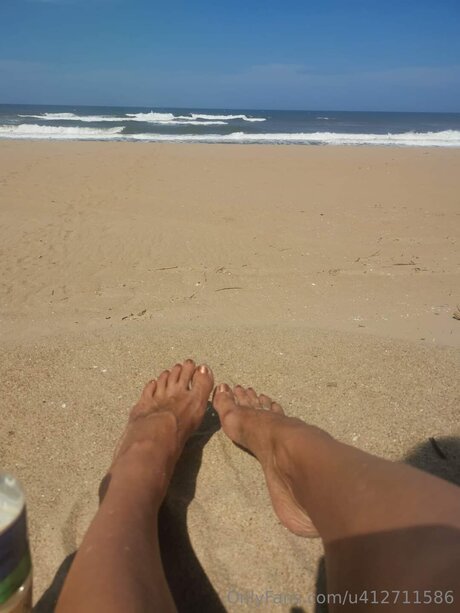 Queen2you pornstar naked picture