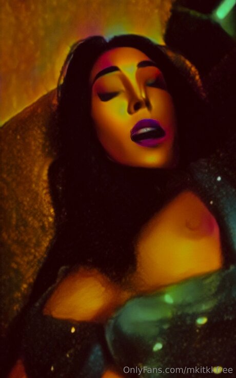 Mkitkkfree star nudes img