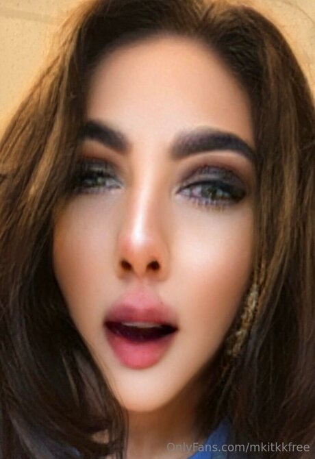 Mkitkkfree model sex pic