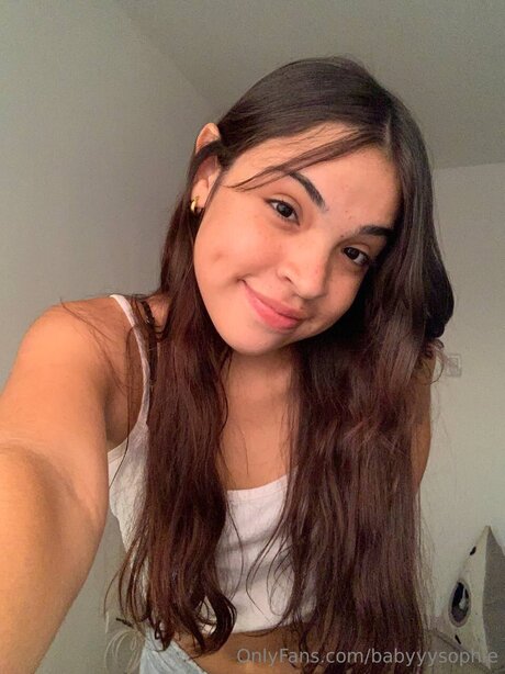 Babyyysophie nude model img
