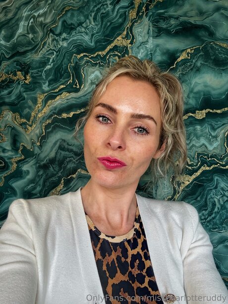 pawg girls onlyfans free nude photos