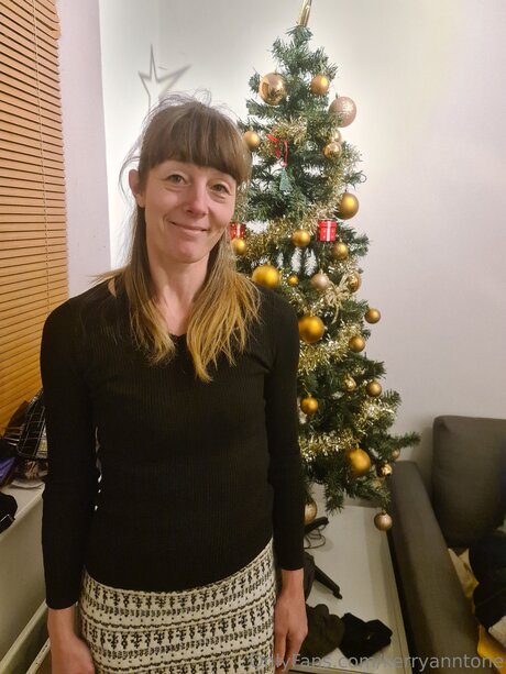 Kerryanntone model nudes photo