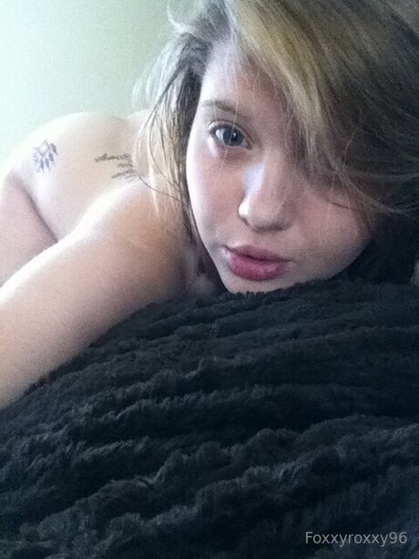 Foxxyroxxy96 star hot pic