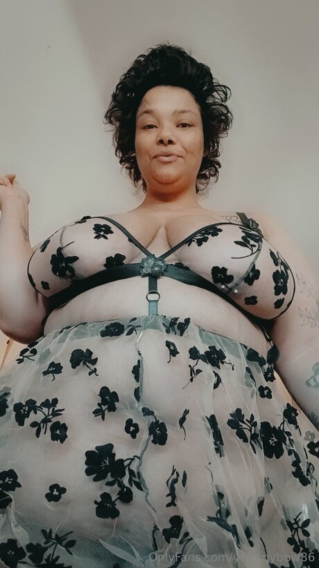 Yummybbw86 xxx star pictures