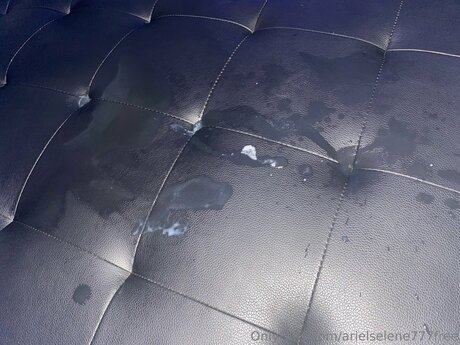 Exoticadolll exclusive model image