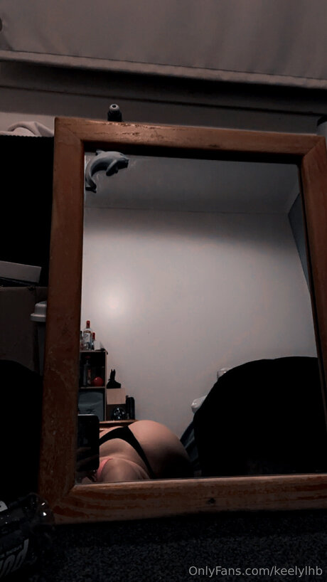 Keelylhb pretty pornstar pictures