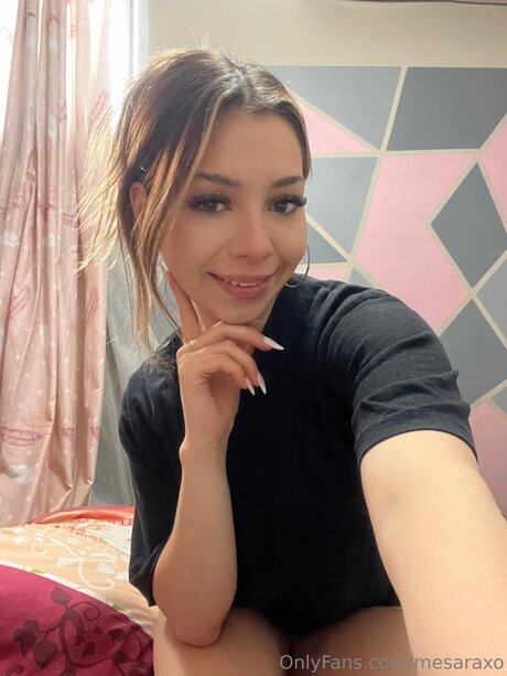 Mesaraxo nudes model gallery