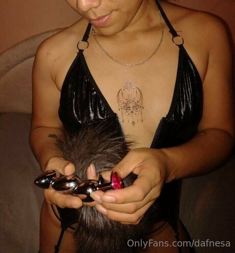 Dafnesa star porn pics