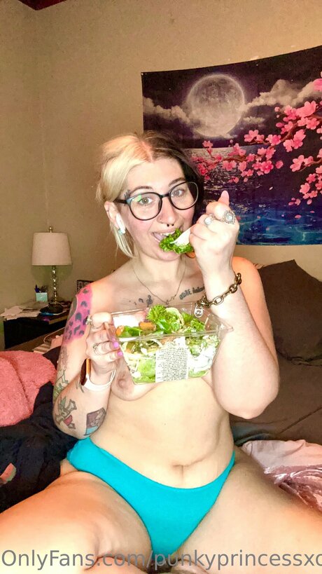 asian pawg onlyfans sexy pics