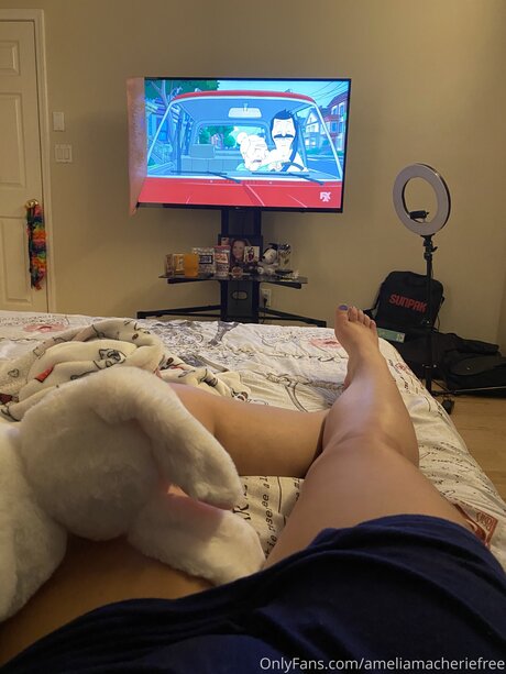 Ameliamacheriefree model adult picture