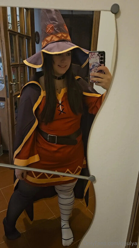 Julyett4 star adult photos