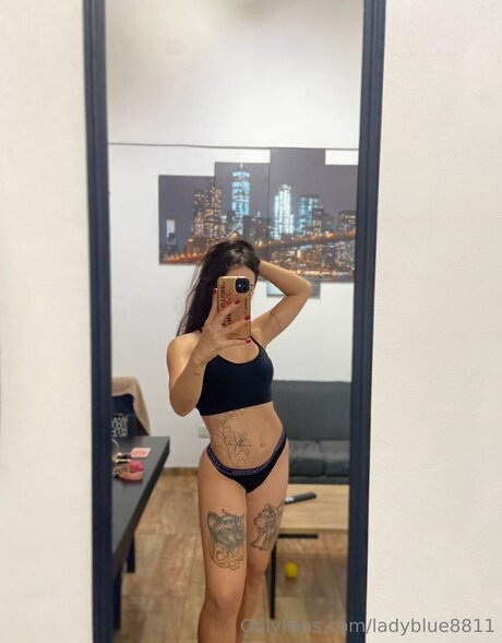Ladyblue8811 star nudes image