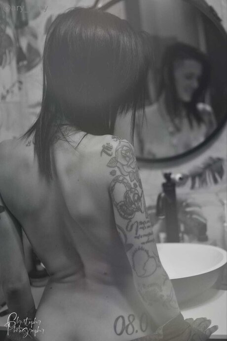 Ary J Ary perfect actress img