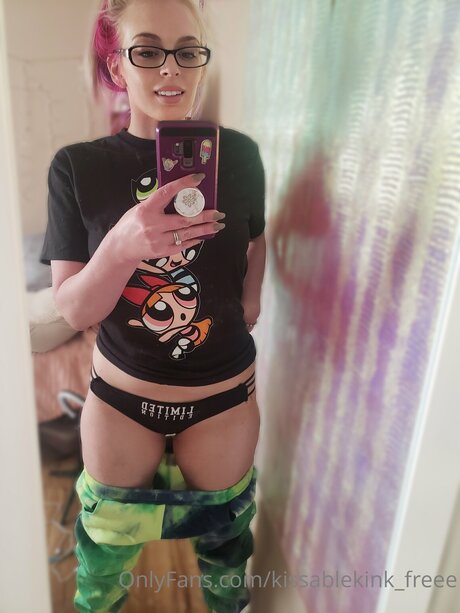 Kissablekink Freee star xxx gallery