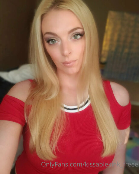 Kissablekink Freee pornstar pretty gallery